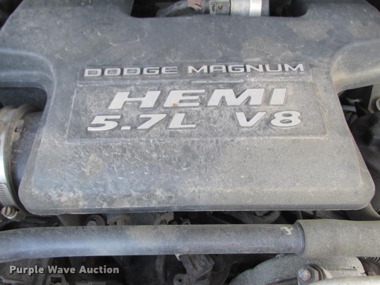 image for item K6243 2004 Dodge Ram 1500 Quad Cab pickup truck