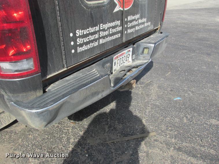 image for item K6243 2004 Dodge Ram 1500 Quad Cab pickup truck