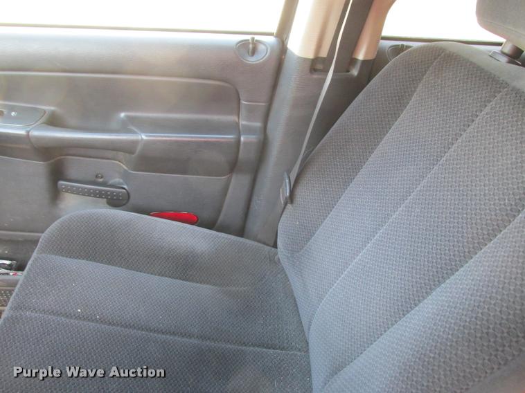 image for item K6243 2004 Dodge Ram 1500 Quad Cab pickup truck