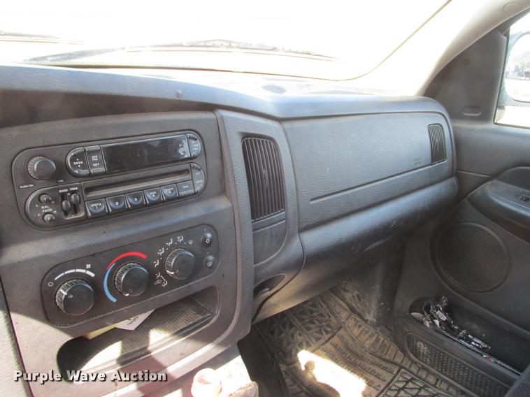 image for item K6243 2004 Dodge Ram 1500 Quad Cab pickup truck