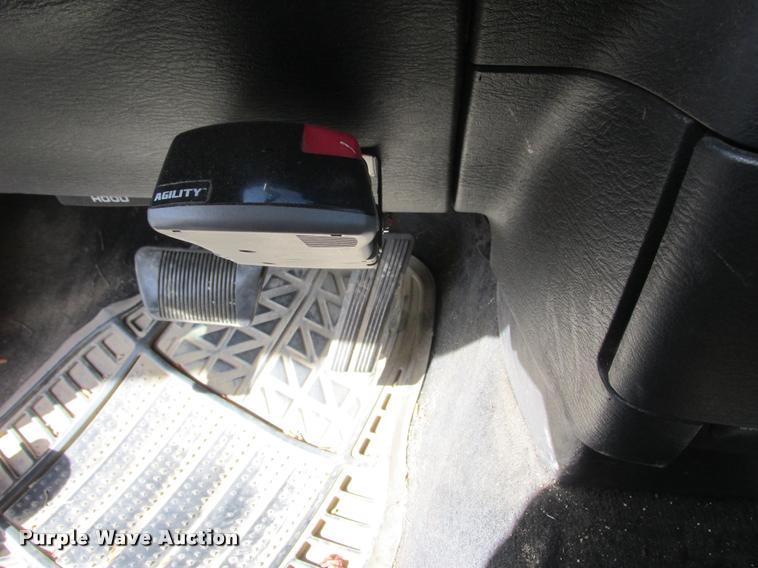 image for item K6243 2004 Dodge Ram 1500 Quad Cab pickup truck