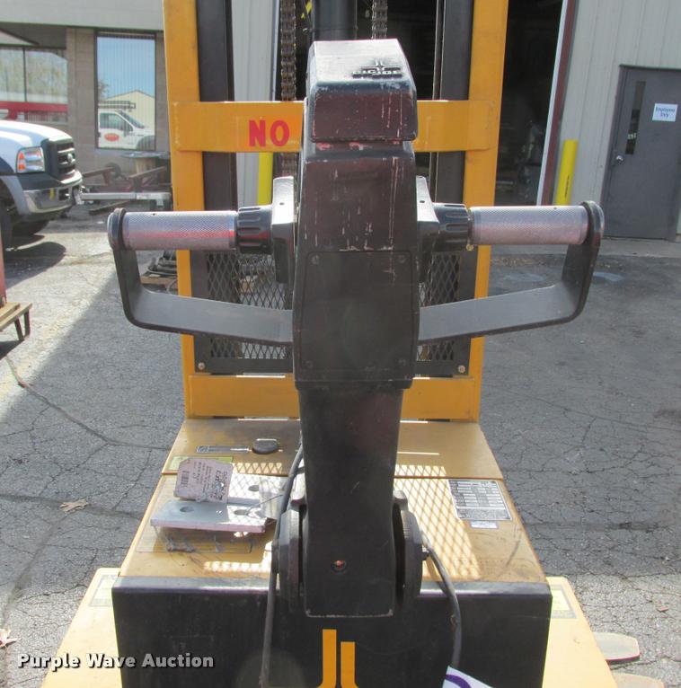 image for item K6247 Big Joe PDM-30-106 forklift