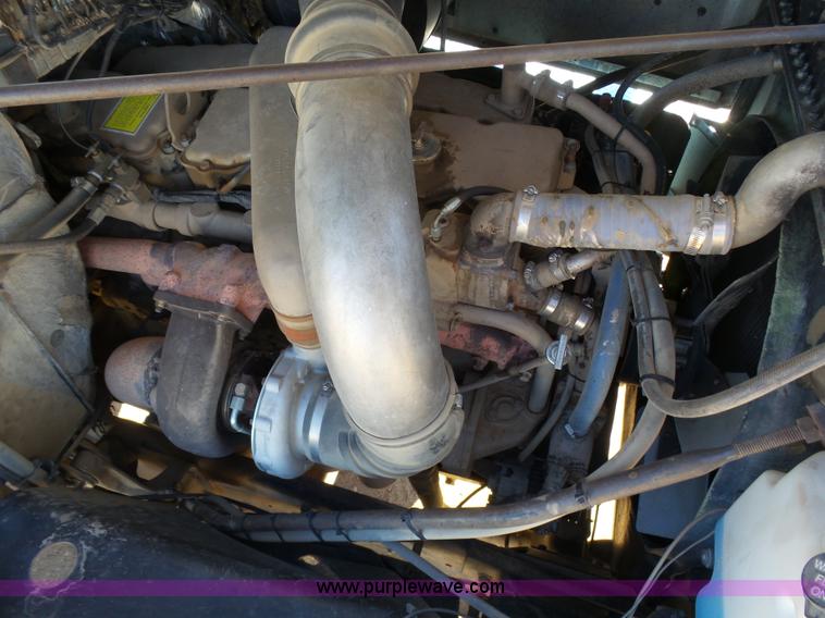 image for item K6974 1979 International 1840 winch truck