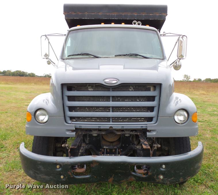 image for item L3280 2000 Sterling L7500 dump truck