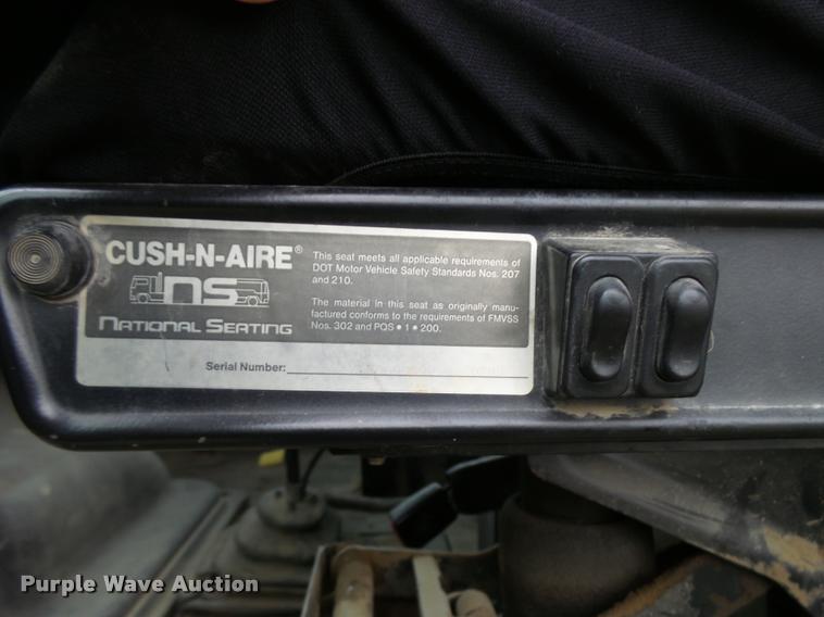 image for item L3280 2000 Sterling L7500 dump truck