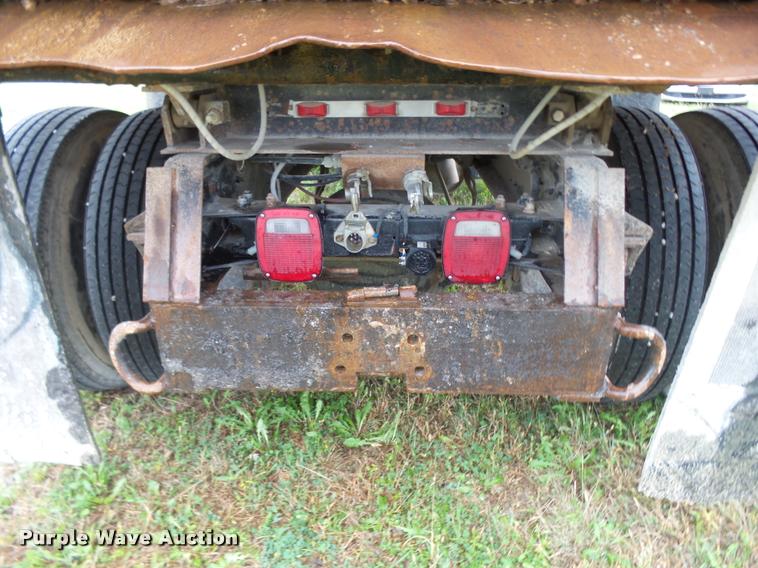 image for item L3280 2000 Sterling L7500 dump truck