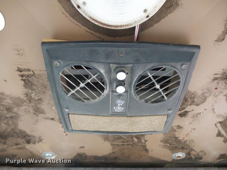 image for item L3305 1988 Champion 720A motor grader