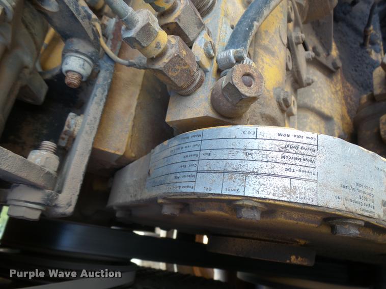 image for item L3305 1988 Champion 720A motor grader