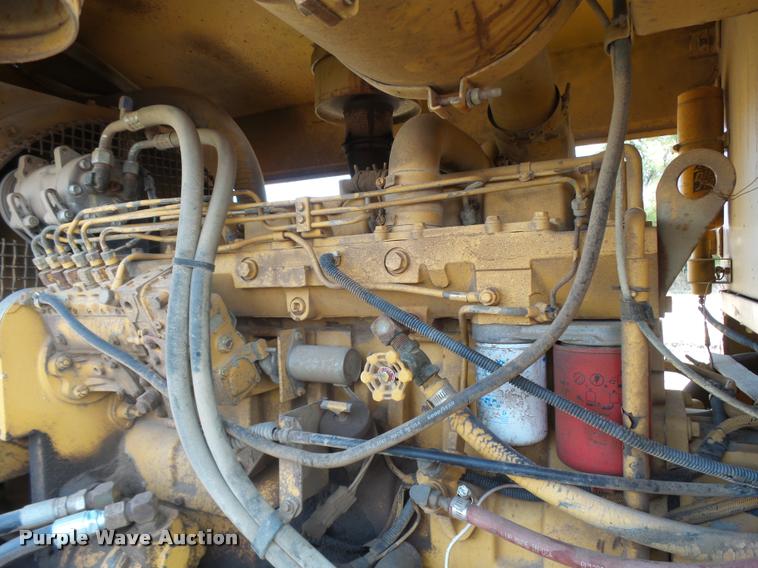 image for item L3305 1988 Champion 720A motor grader