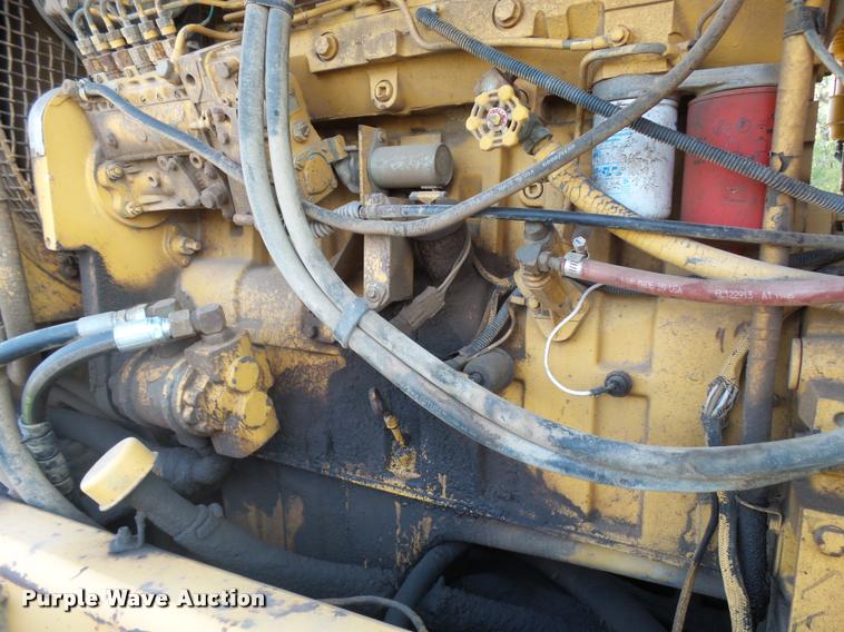 image for item L3305 1988 Champion 720A motor grader