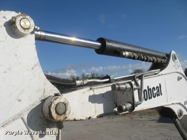 image for item L3900 Bobcat E26-E-M compact excavator