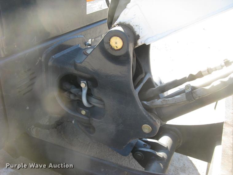 image for item L3900 Bobcat E26-E-M compact excavator