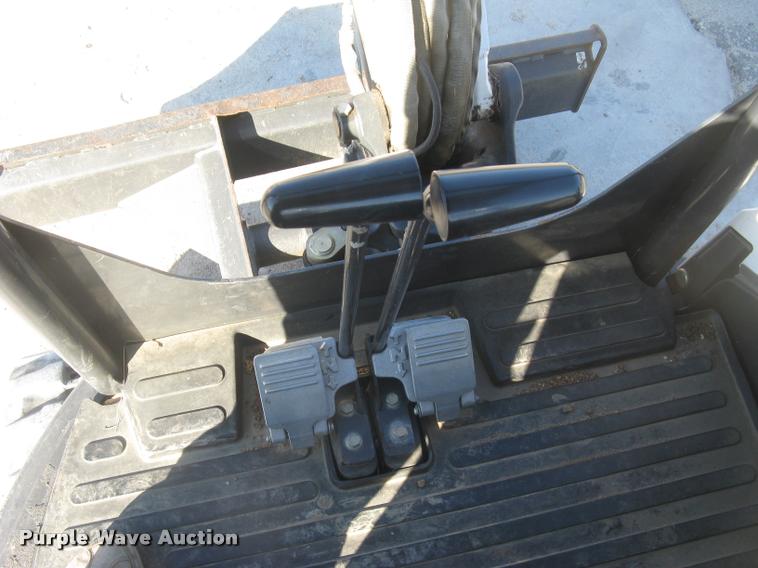 image for item L3900 Bobcat E26-E-M compact excavator