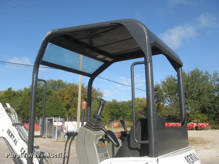 image for item L3900 Bobcat E26-E-M compact excavator