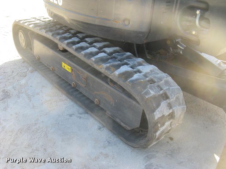 image for item L3900 Bobcat E26-E-M compact excavator