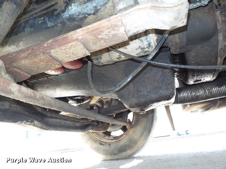 image for item L4096 1986 International 1954 dump truck