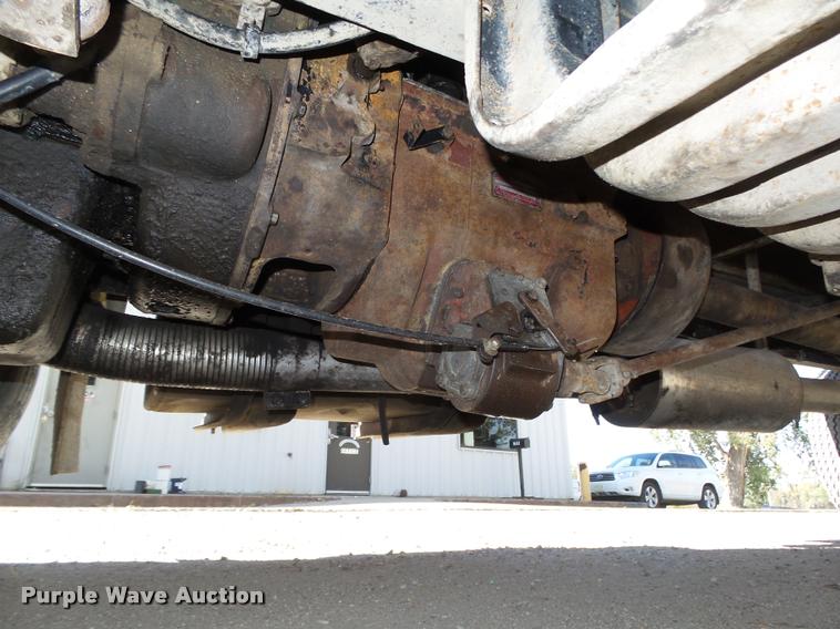 image for item L4096 1986 International 1954 dump truck