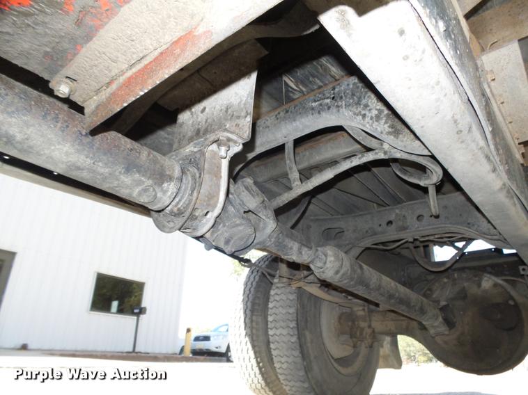 image for item L4096 1986 International 1954 dump truck