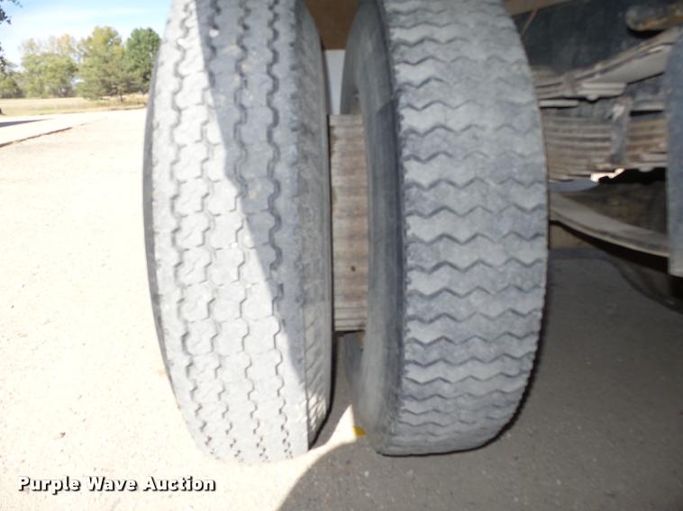 image for item L4096 1986 International 1954 dump truck