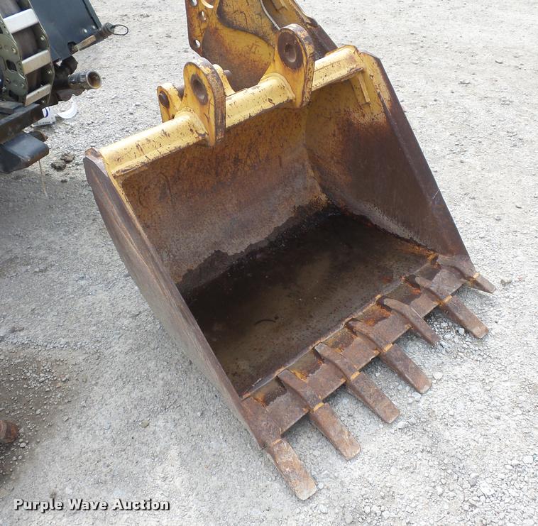 image for item L4356 Case 580 backhoe bucket