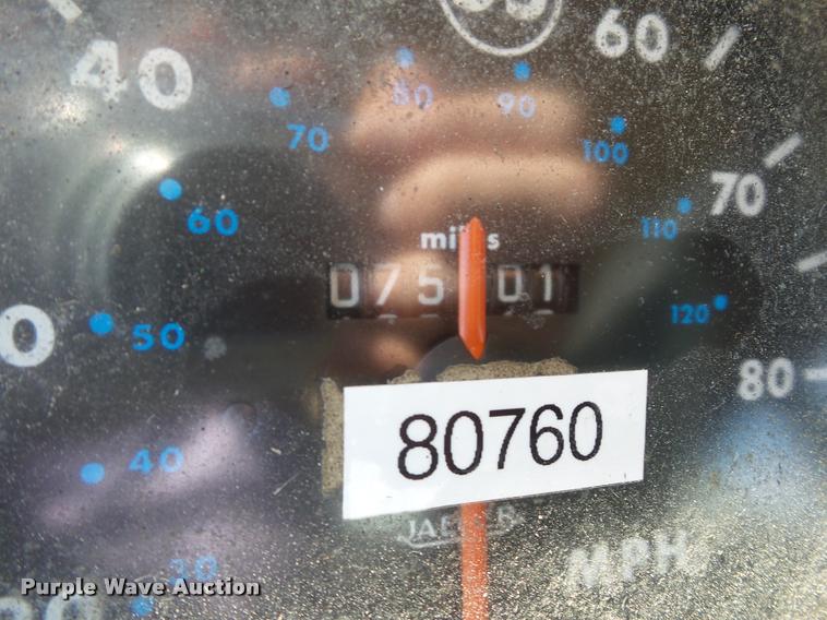 image for item L4368 1989 Mack CS250P oil distributor truck