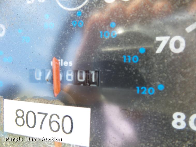 image for item L4368 1989 Mack CS250P oil distributor truck