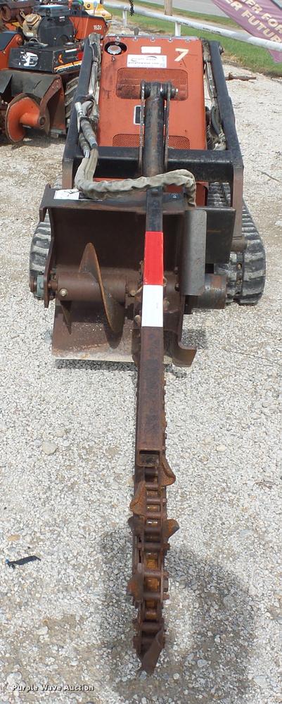 image for item L4376 2003 Ditch Witch SK500 compact tool carrier