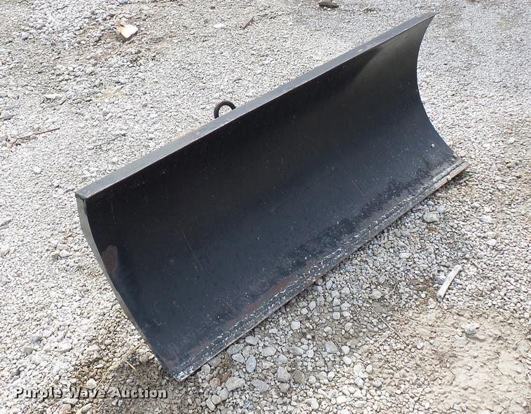 image for item L4376 2003 Ditch Witch SK500 compact tool carrier