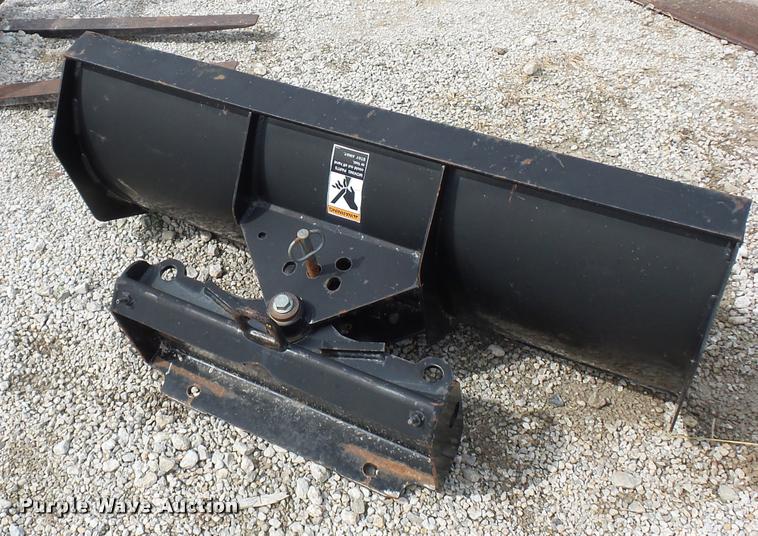 image for item L4376 2003 Ditch Witch SK500 compact tool carrier