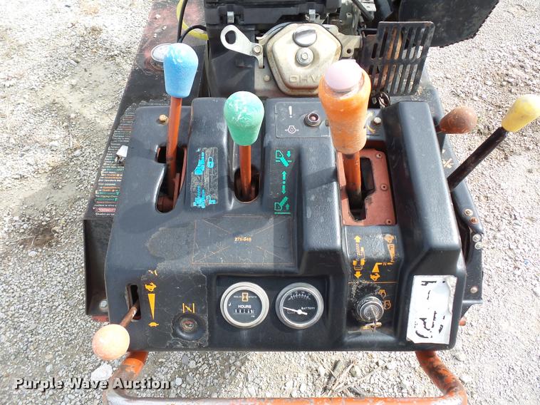 image for item L4379 2004 Ditch Witch 1820HE trencher