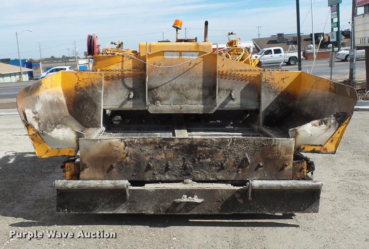 image for item L4444 LeeBoy 8500T paver