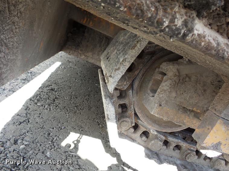 image for item L4444 LeeBoy 8500T paver