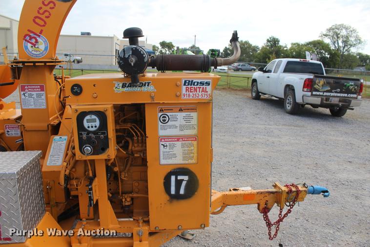 image for item L4850 2009 Bandit 65XP wood chipper