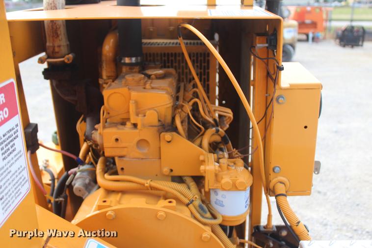 image for item L4850 2009 Bandit 65XP wood chipper