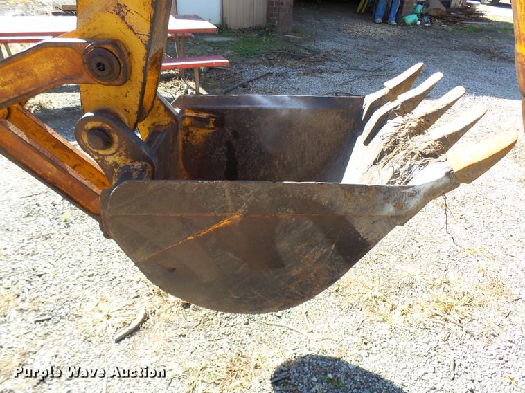 image for item L7131 1995 Case 580L backhoe