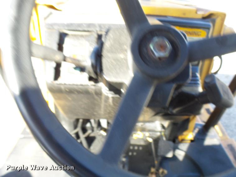 image for item L7131 1995 Case 580L backhoe