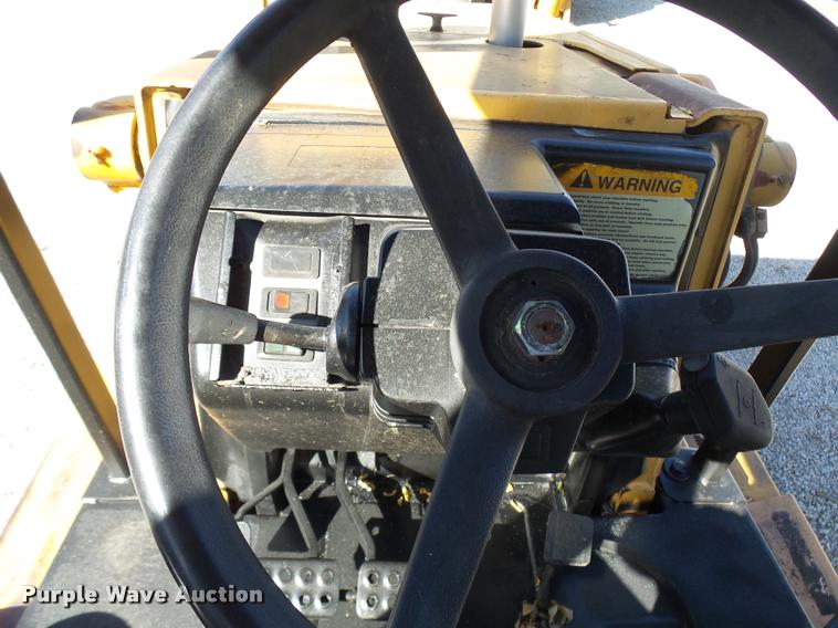 image for item L7131 1995 Case 580L backhoe