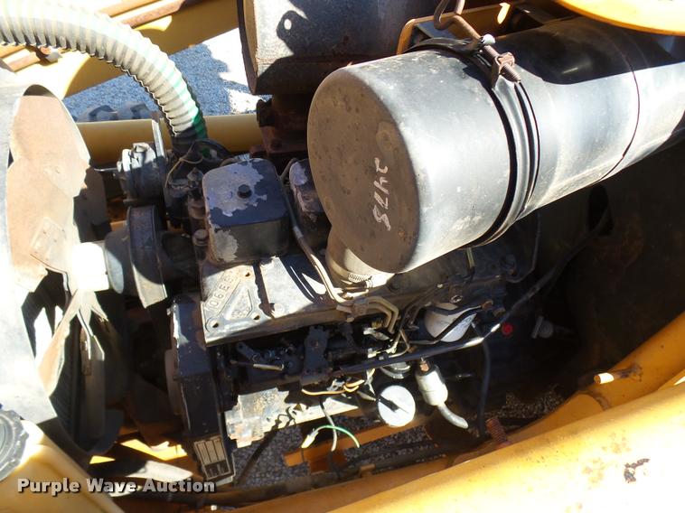 image for item L7131 1995 Case 580L backhoe