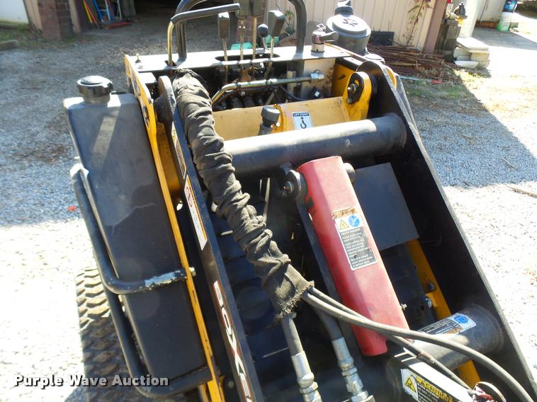 image for item L7132 2008 Boxer 427 walk behind skid steer