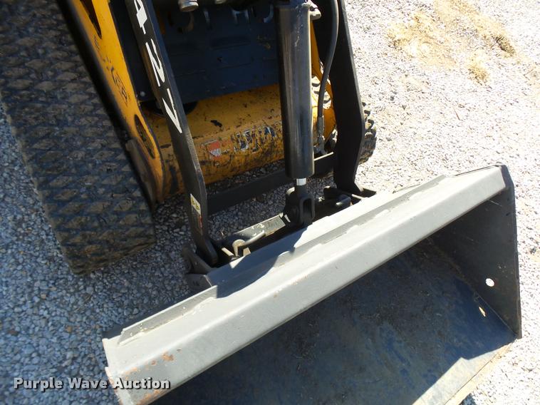 image for item L7132 2008 Boxer 427 walk behind skid steer