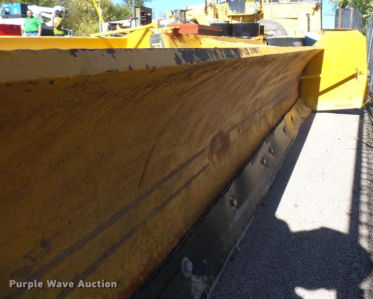 image for item AX9157 Skid steer snow plow blade