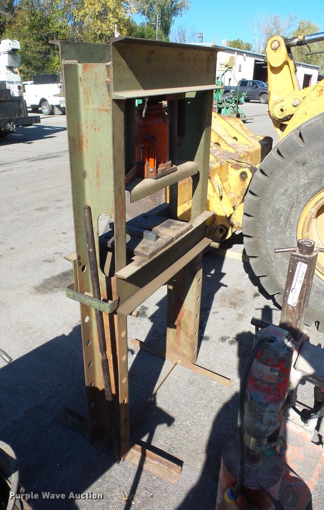 image for item AX9161 Carolina Tool and Equipment shop press