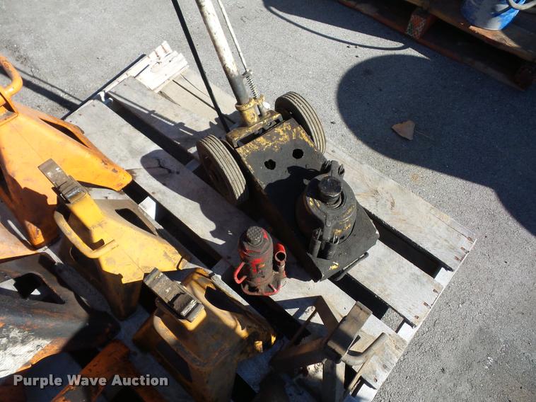 image for item AX9169 Tools