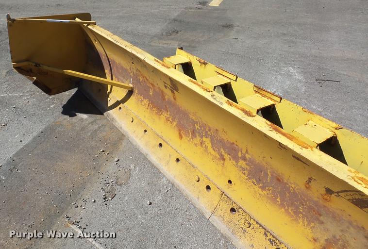 image for item AX9172 Skid steer snow plow blade