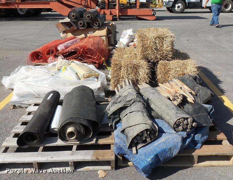 image for item AX9182 Silt fence materials