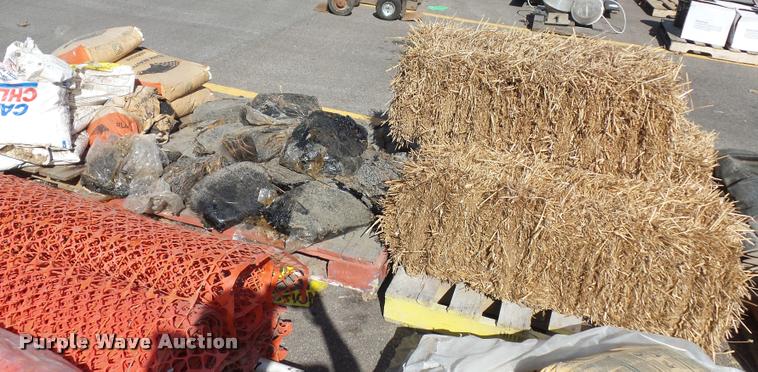 image for item AX9182 Silt fence materials