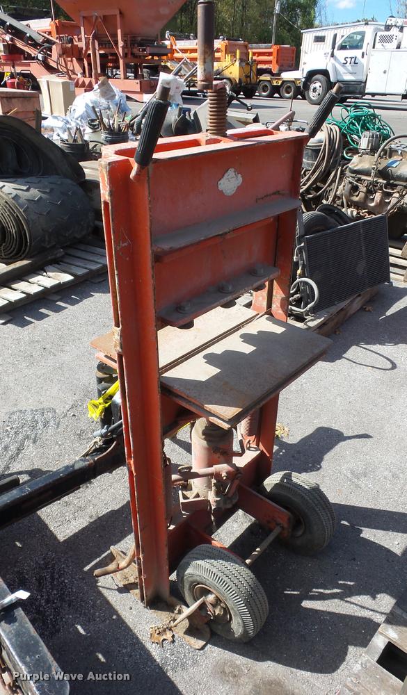 image for item AX9185 Hydrasplit 7-18 stone splitter