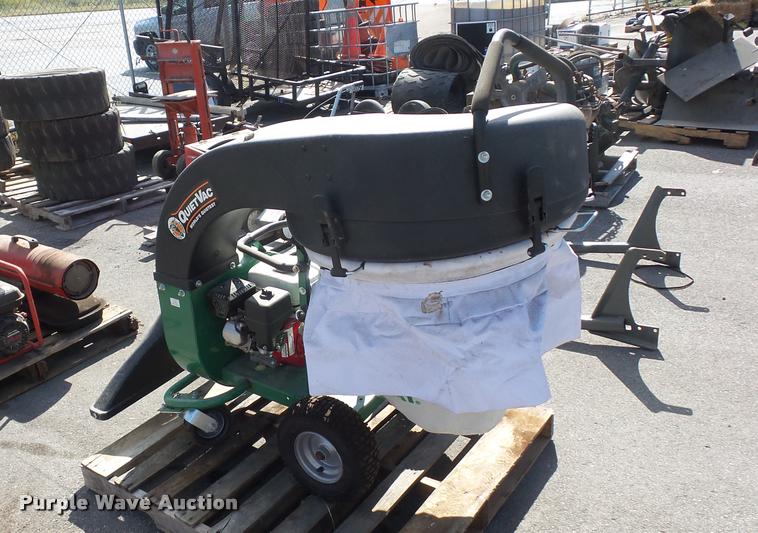 image for item AX9193 Billy Goat Quiet Vac leaf vacuum