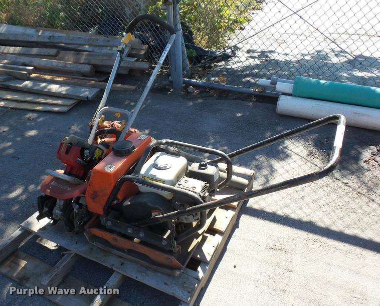 image for item AX9204 Lawn and garden equipment