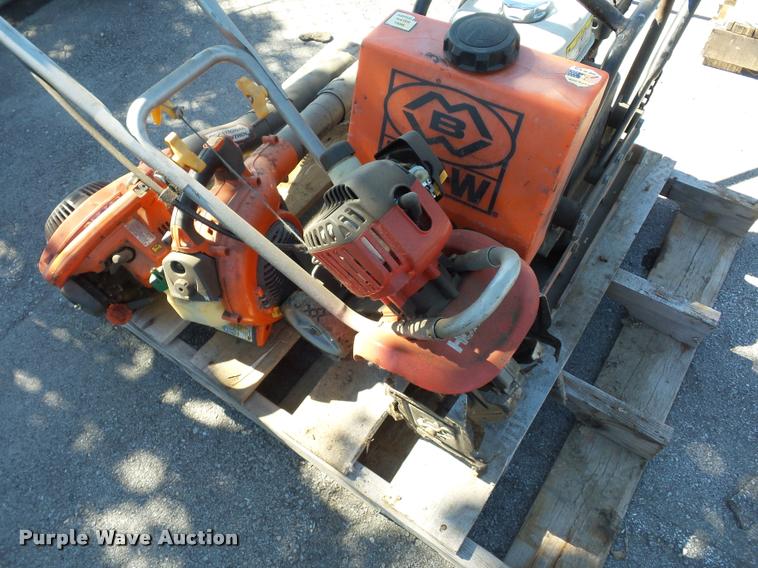 image for item AX9204 Lawn and garden equipment